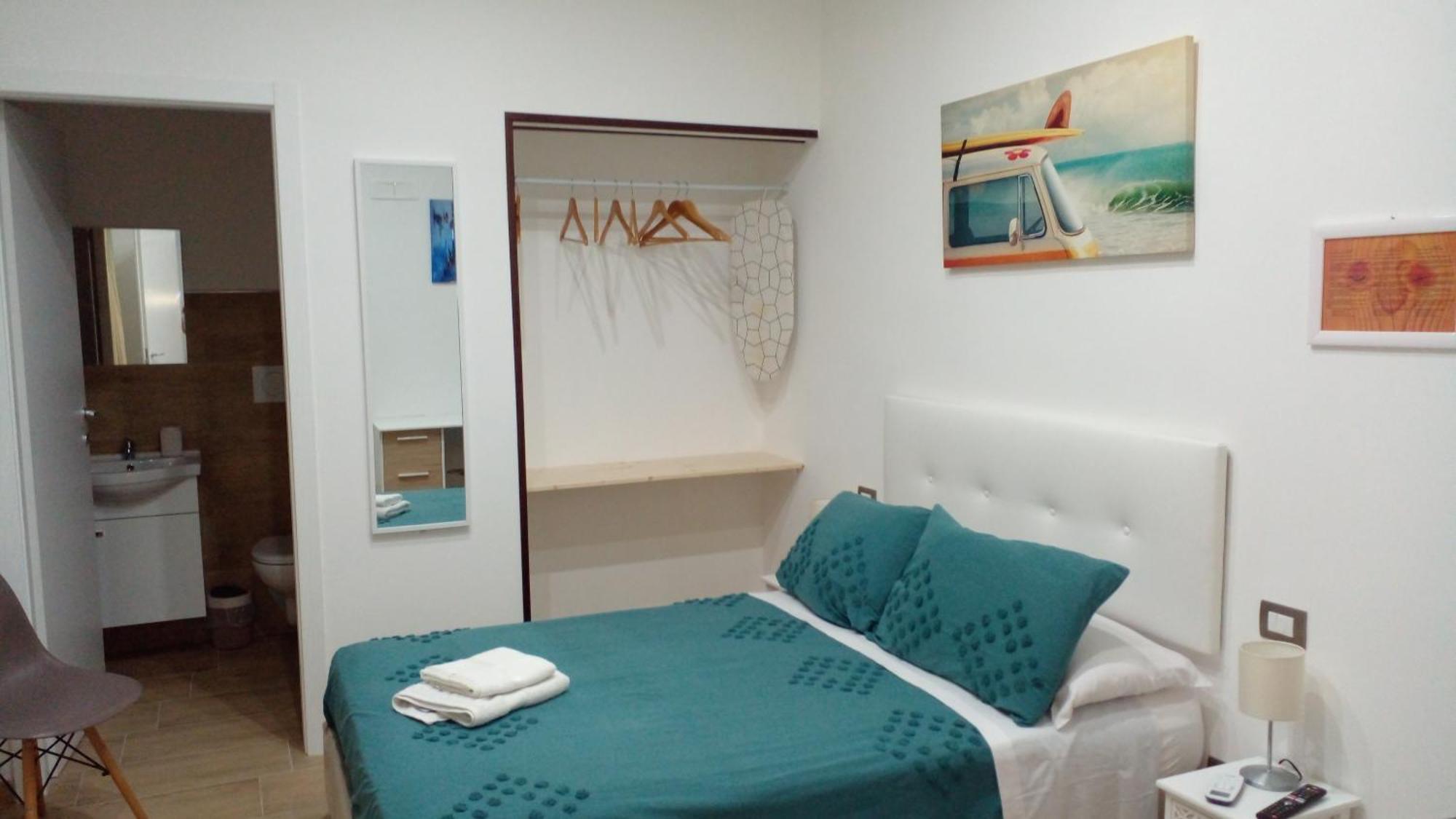 Locazione Turistica Madera Hotel Бари Екстериор снимка